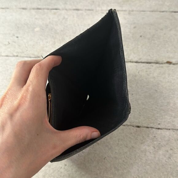 Vintage Chanel CC Cavier Wallet As Is - Picture 10 of 13